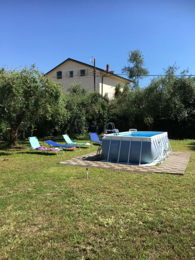 Casa Degli Zii Appartamento Guido Luni Exterior foto